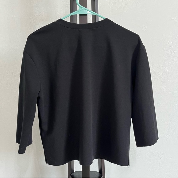 Oak + Fort Minimalist Boxy Crop Top in Black Size XS - Picture 5 of 6